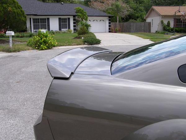 05-07 Factory Shelby Rear Wing Spoiler-p4270011_c.jpg