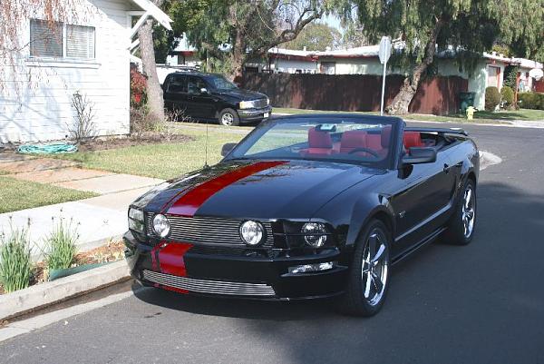 stripes on black vert - check these out-mus_red_half.jpg