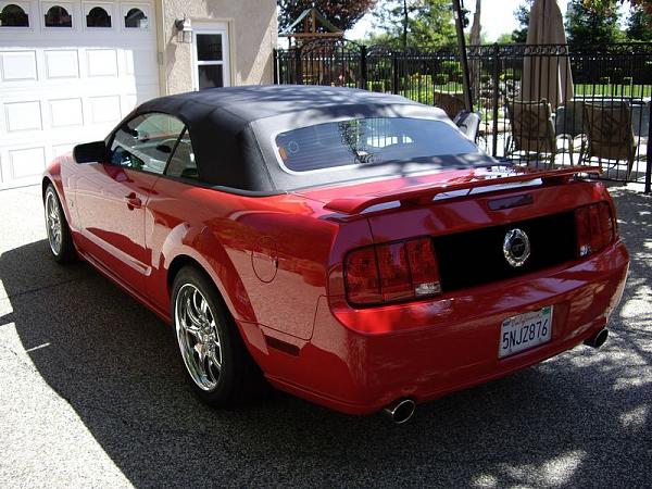 black billet grill and Cervini 500 splitter on torche red-bo-emb.jpg