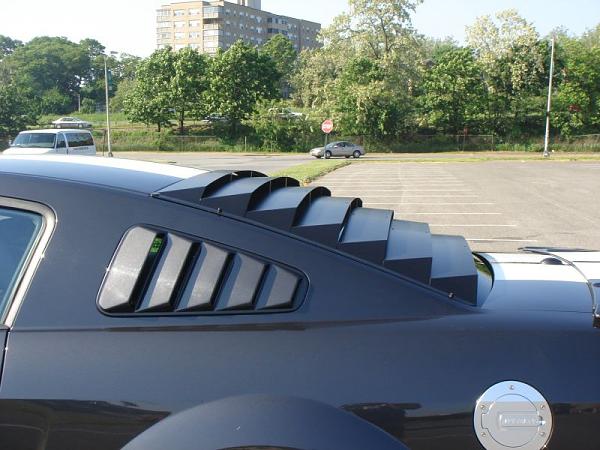 Rear louvers : ABS or Aluminum?-mustang-2007-008.jpg