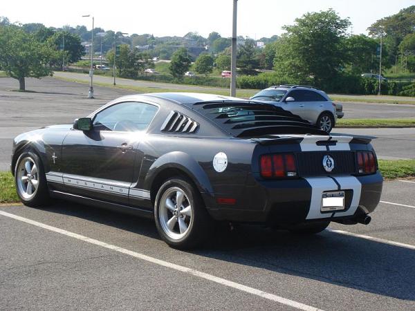 Rear louvers : ABS or Aluminum?-mustang-2007-007.jpg