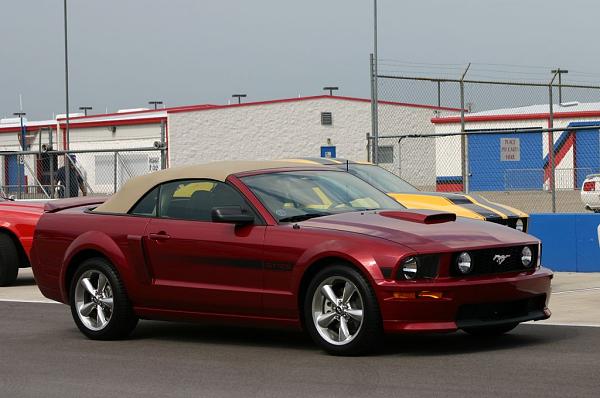 SHOW US YOUR WHEELS 2005-2009 S-197 GEN 1 Only *-talladega-026-1024x768-.jpg