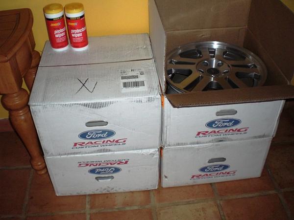 GT500 Wheels arrive ...-cimg2325.jpg