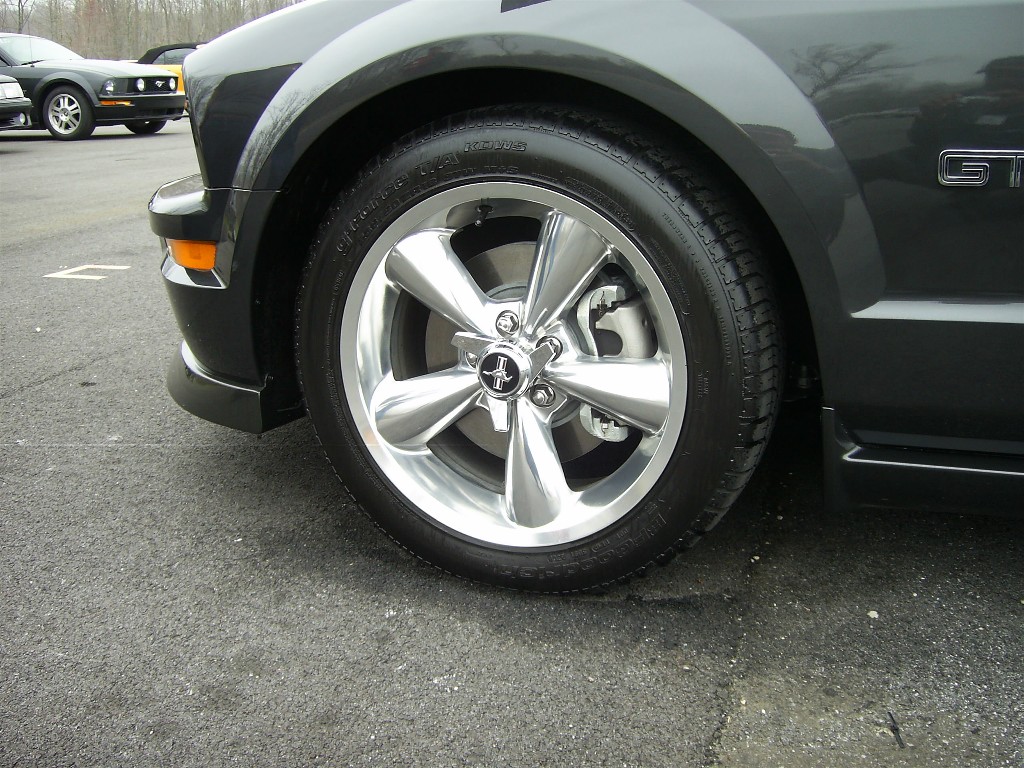 Ford mustang wheel spinners #9