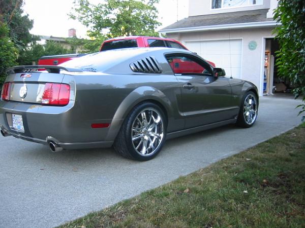 Show off your Lowered Mustang with 20's !-100-0043_img.jpg