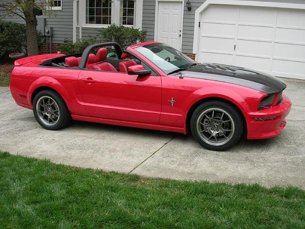 Post a pic of the hottest wheels on a s197-mmustang020.jpg
