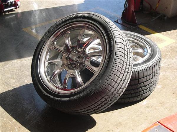 SHOW US YOUR WHEELS 2005-2009 S-197 GEN 1 Only *-racelines-005-small-.jpg
