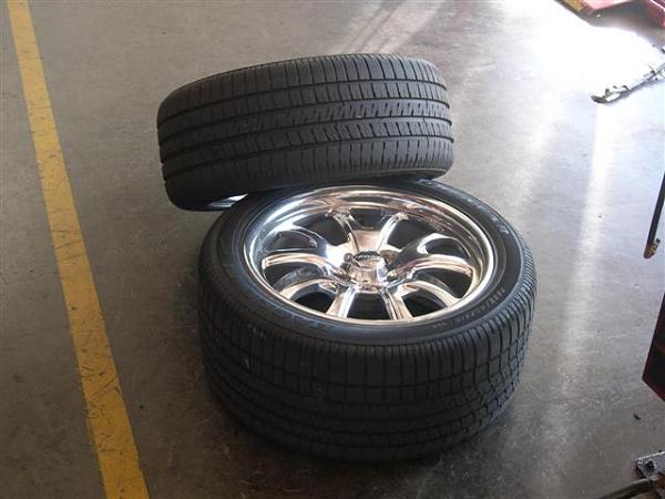 SHOW US YOUR WHEELS 2005-2009 S-197 GEN 1 Only *-racelines-006-small-.jpg