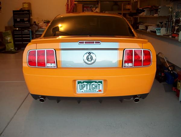 Shelby fake gas cap w/GT emblem in the center-hpim0290.jpg