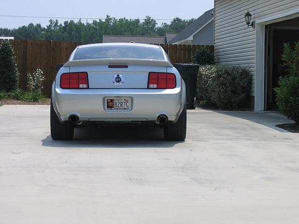 SHOW US YOUR WHEELS 2005-2009 S-197 GEN 1 Only *-mustang-003.jpg