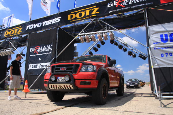 Name:  pics_vw_2008_099[1].jpg
Views: 1230
Size:  77.5 KB