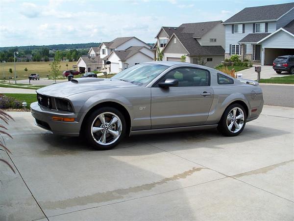 SHOW US YOUR WHEELS 2005-2009 S-197 GEN 1 Only *-100_0667-medium-.jpg