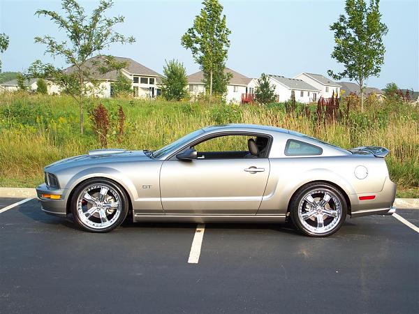 20x9 Shelby Razors-100_0744-large-.jpg