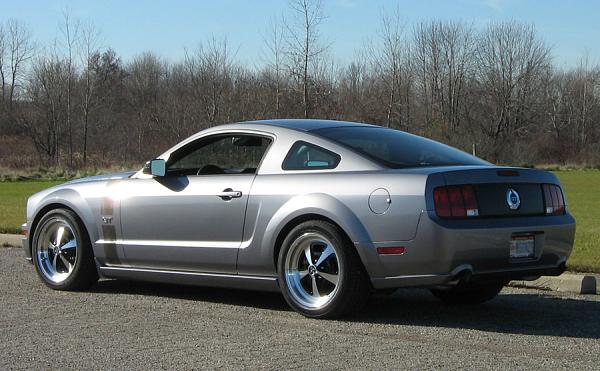 SHOW US YOUR WHEELS 2005-2009 S-197 GEN 1 Only *-img_1714.jpg