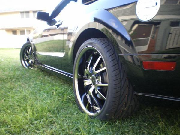 Best wheels for Black Mustangs-black-chrome-stick-out.jpg