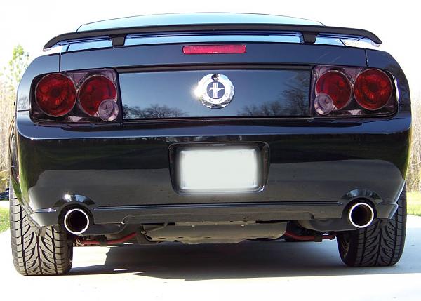 anybody have these taillights on there car?-mustang-horrible-lights.jpg