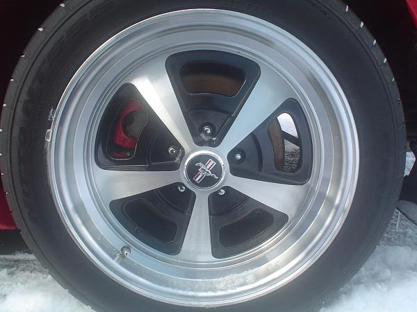 Magnum 500 Wheel Center Caps-dsc04379.jpg