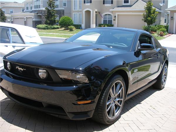 2007 Mustang Knight Rider Replica Complete-small-p1010003.jpg