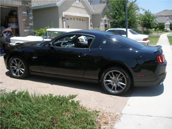 2007 Mustang Knight Rider Replica Complete-small-p1010001.jpg