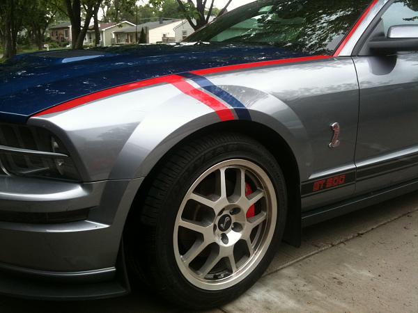 Question For Anyone Running a GT500 Hood on their GT!-img_0238.jpg