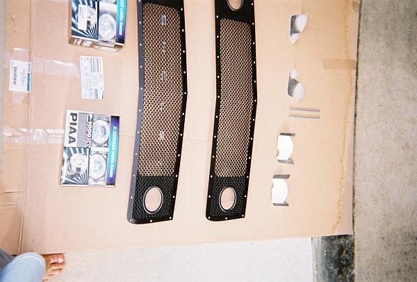 Post Pictures of Your Shelby GT or GT/CS Front Ends-477555-r1-05-20a.jpg