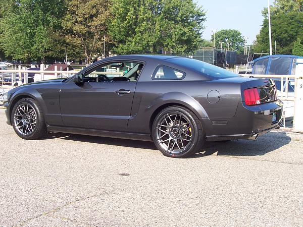 Pic of 19&quot; wheels with stock suspension-2011-gt500-svt-wheels-fav.-053.jpg