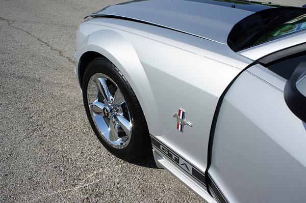 "Someday" is finally here... bye bye vinyl!-dsc05489.jpg