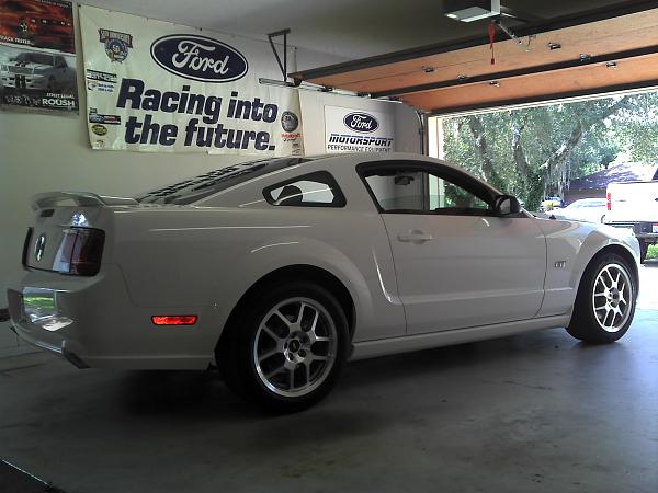 Shelby GT-500 Spoiler installed-2011-07-23_11-10-15_919.jpg