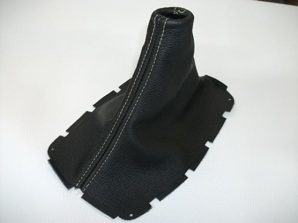 Upgrade your console armrest to leather or Alcantara-dscf1598.jpg