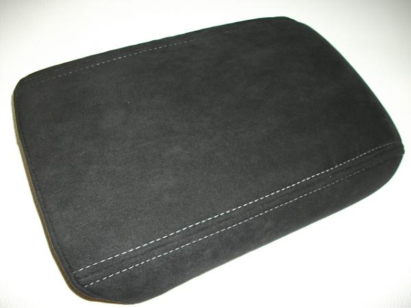 Upgrade your console armrest to leather or Alcantara-dscf1851.jpg