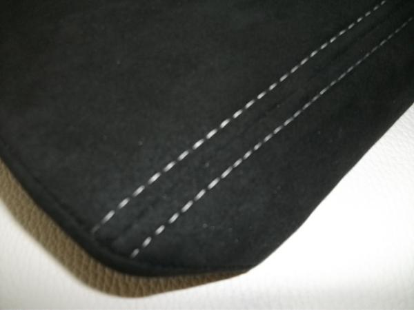 Upgrade your console armrest to leather or Alcantara-dscf1849.jpg