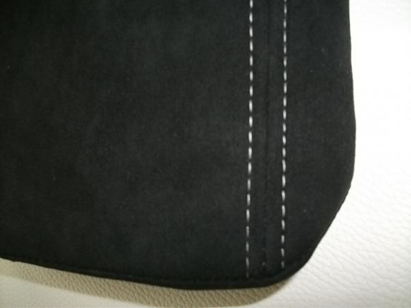 Upgrade your console armrest to leather or Alcantara-dscf1847.jpg