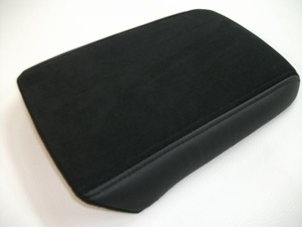 Upgrade your console armrest to leather or Alcantara-dscf2469.jpg