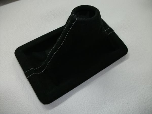 Upgrade your console armrest to leather or Alcantara-dscf2727.jpg