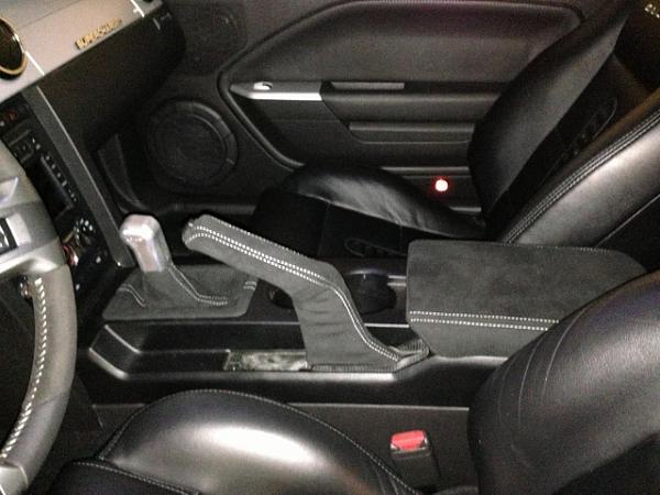 Upgrade your console armrest to leather or Alcantara-img_0024_zps2ec6771d-640x480-.jpg