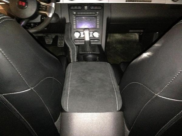 Upgrade your console armrest to leather or Alcantara-img_0025_zps931b2d80-640x480-.jpg