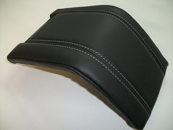 Upgrade your console armrest to leather or Alcantara-dscf3079.jpg
