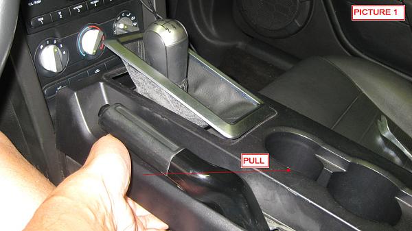 2005-2009 Mustang Raxiom OE-Style GPS Navigation w/ Back-Up Camera!-rhu1.jpg