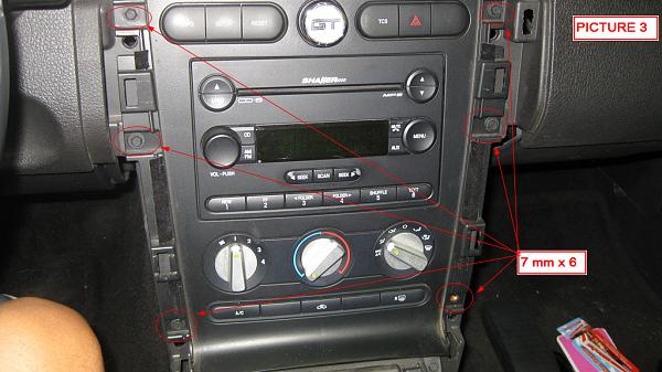 2005-2009 Mustang Raxiom OE-Style GPS Navigation w/ Back-Up Camera!-rhu3.jpg
