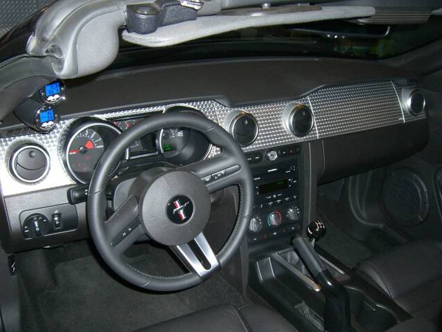 Name:  Bullittdashinstalled_03.jpg
Views: 1909
Size:  86.0 KB