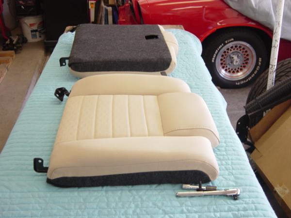 Home Made Two Tone Interior-daves-gt-seats-005.jpg