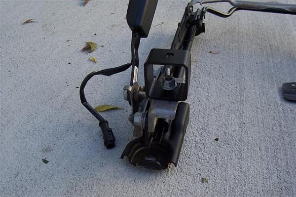 S-197 Mustang Options For Raising Passenger Seat-100_0826-small-.jpg