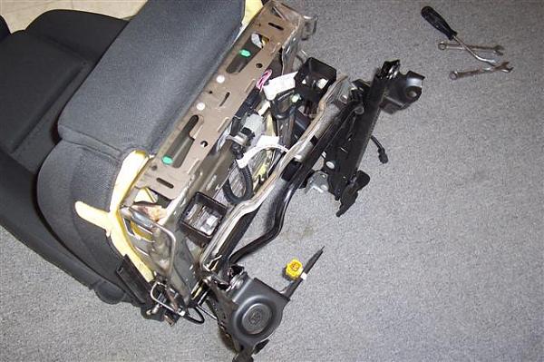 S-197 Mustang Options For Raising Passenger Seat-100_0827-small-.jpg