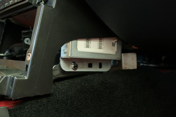 SIRIUS PLUG AND PLAY FOR 05 up Mustang-img_3904.jpg