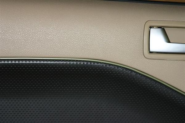 Interior Revamp for the LL GTA-img_3012-medium-.jpg
