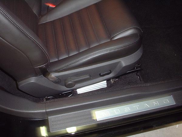 KC: Need your help for Power Passenger Seat-installed-seat.jpg