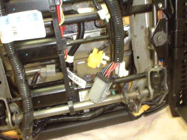 KC: Need your help for Power Passenger Seat-power-seat-harness-complete-installed.jpg