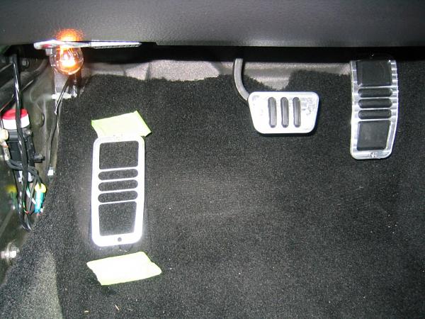 Custom dead pedal/footrest, UPR style!-143_4307_c.jpg