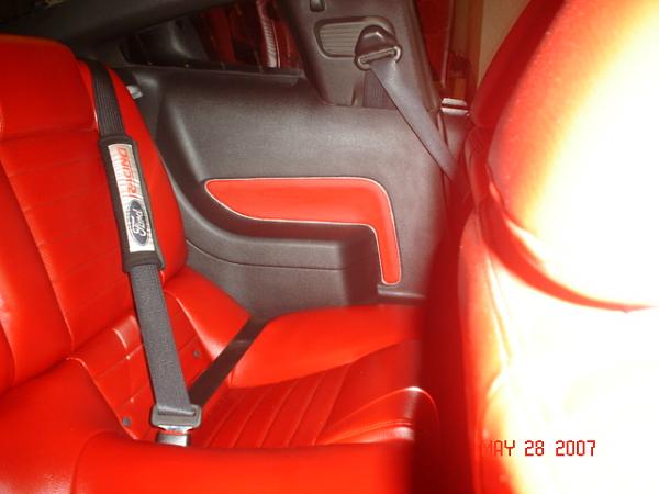 Insert panel above backseat armrest in coupe-dsc05727.jpg