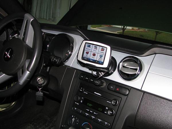 Aftermarket GPS Questions: Garmin Nuvi 200-img_2441gps2222.jpg